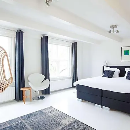 Guest house Mokum 4*