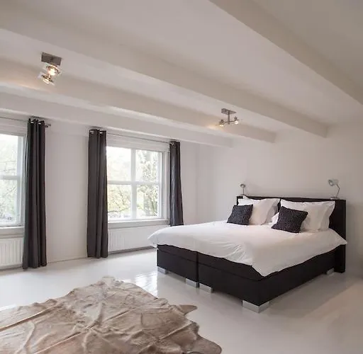 ゲストハウス モークム スイーツ