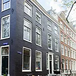 モークム スイーツ アムステルダム